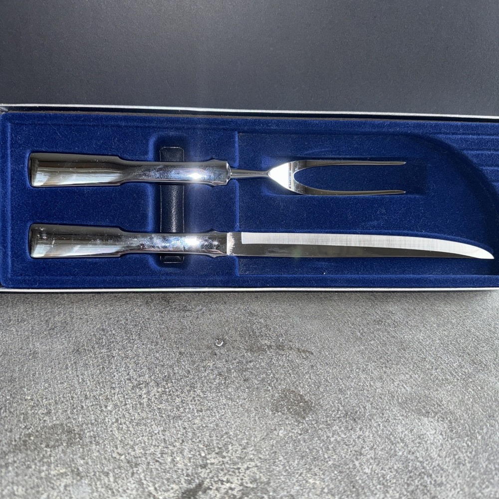 Mid Century Towle Stainless Steel 2 Piece Carving Set